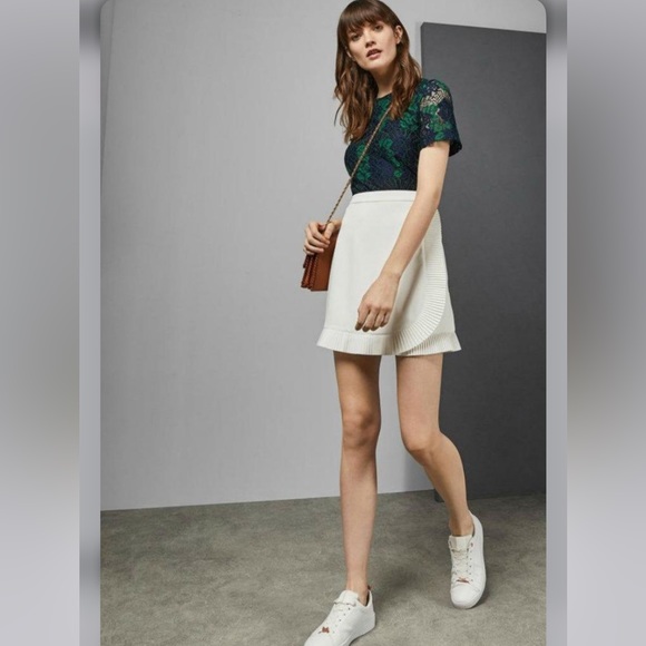 Ted Baker Avelina Ruffle mini skirt ivory white - Picture 2 of 15